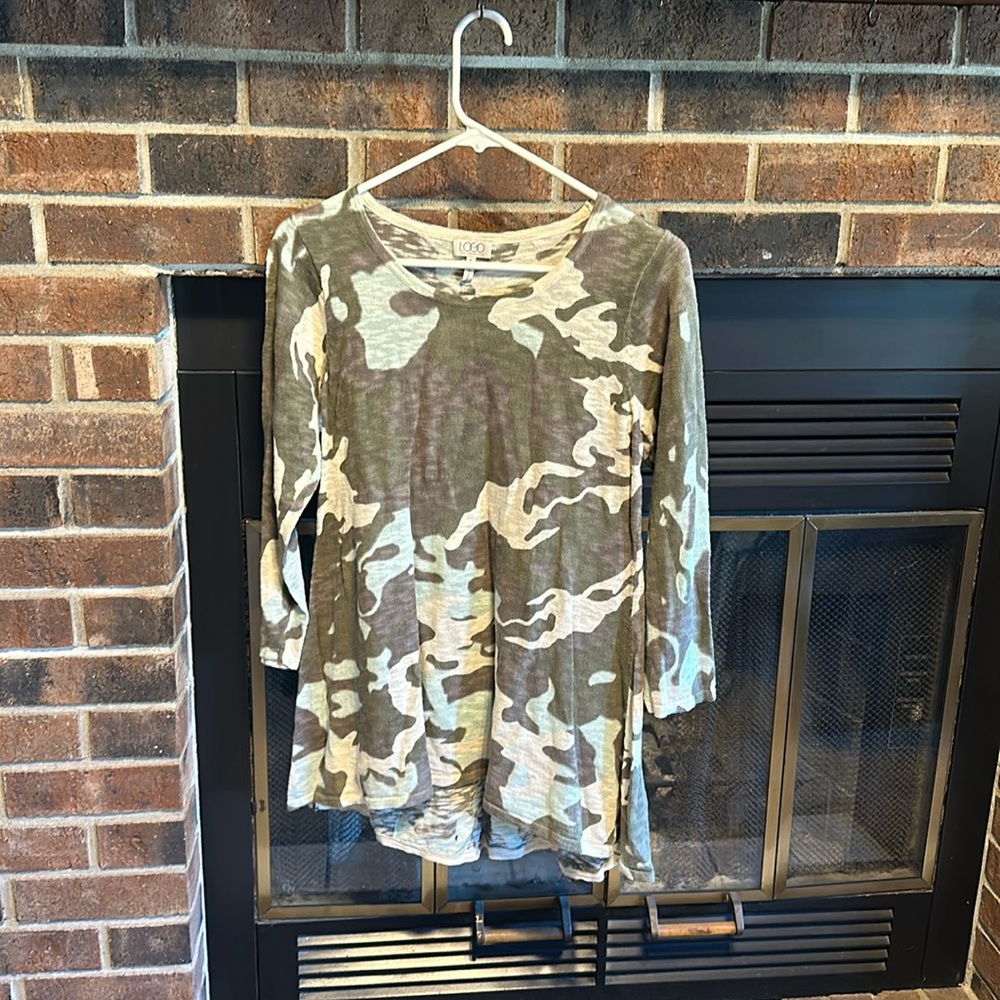 Like New LOGO Camo Tunic